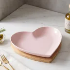Elegante Antipastiera a Cuore in Ceramica con Base in Legno - Bomboniera Utile