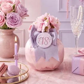 Bomboniera Sacchettone Rosa con Magnete Personalizzabile e Fiori