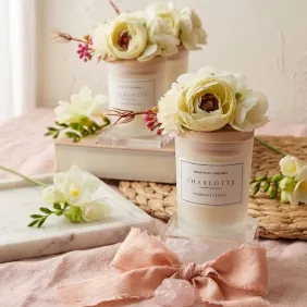 Candele Floreali Bianche