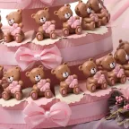 Battesimo Bomboniere Bimba Orsetto con quadrifoglio su torta