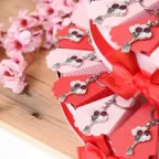Torta Bomboniere Portachiavi Palloncini Metallici Smaltati per Compleanno e 18 Anni
