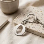 Portachiavi Lettera O in Metallo Cromato Silver – Bomboniera Fai da Te Economica ed Elegante