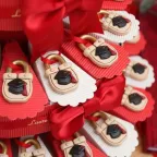 Torta Bomboniere Laurea con Lucchetto e Tocco in Resina | Personalizzabile con Confetti e Bigliettino