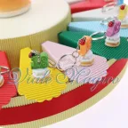 Bomboniere Compleanno 18 Anni Torta Portaconfetti con n°18 Portachiave