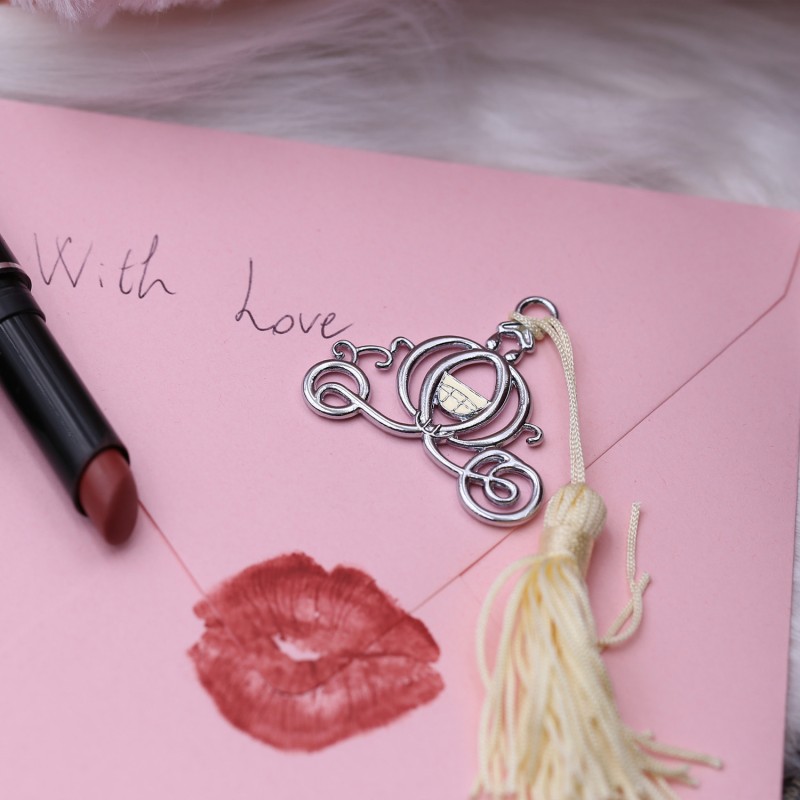 Ciondolo carrozza per matrimonio e feste a tema principesco