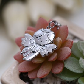 Bomboniera Angioletto Silver Con Cuore in Rilievo