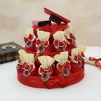 Bomboniera Laurea Corona di Alloro su Torta 25 Sacchetti e Confetti