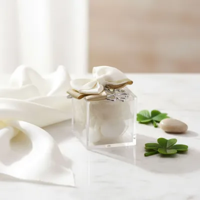 Portachiavi Quadrifoglio bomboniera su plexiglass per compleanno e comunione