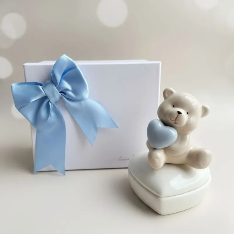 Portagioie Cuore con Orsetto in Ceramica – Bomboniera confezionata con Confetti e Bigliettino