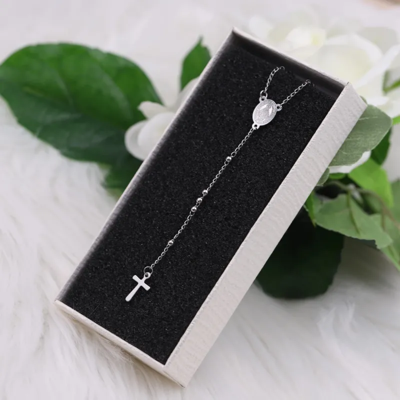 Collana rosario argento con croce – gioiello religioso elegante