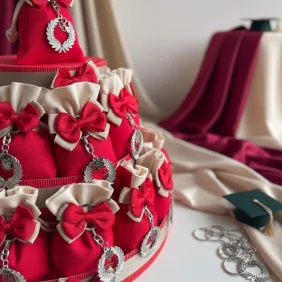 portachiavi corona d'alloro coccinella gufetto tocco e quadrifoglio