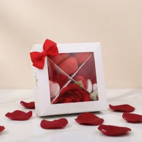 Scatola Confettata e Caramelle Rosso "Romantic Box"