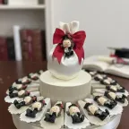 torta Magneti Laurea con Tocco e Pergamena perfetto per la tua laurea
