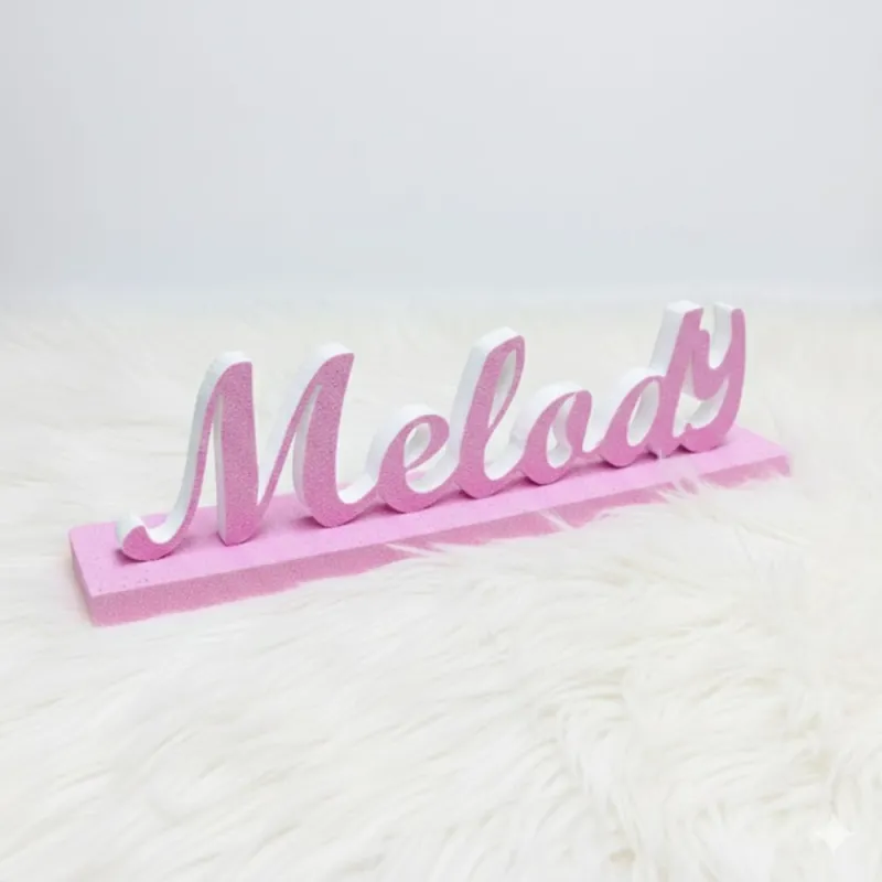 Polistirolo Personalizzati Nome in 3D con Base Colorata da personaliazzare (8-12 Lettere)
