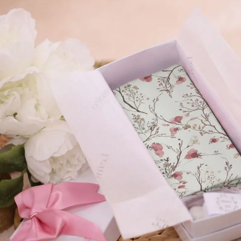 Bomboniere matrimonio artigianali Made in Italy. Bomboniere utili matrimonio e comunione bimba